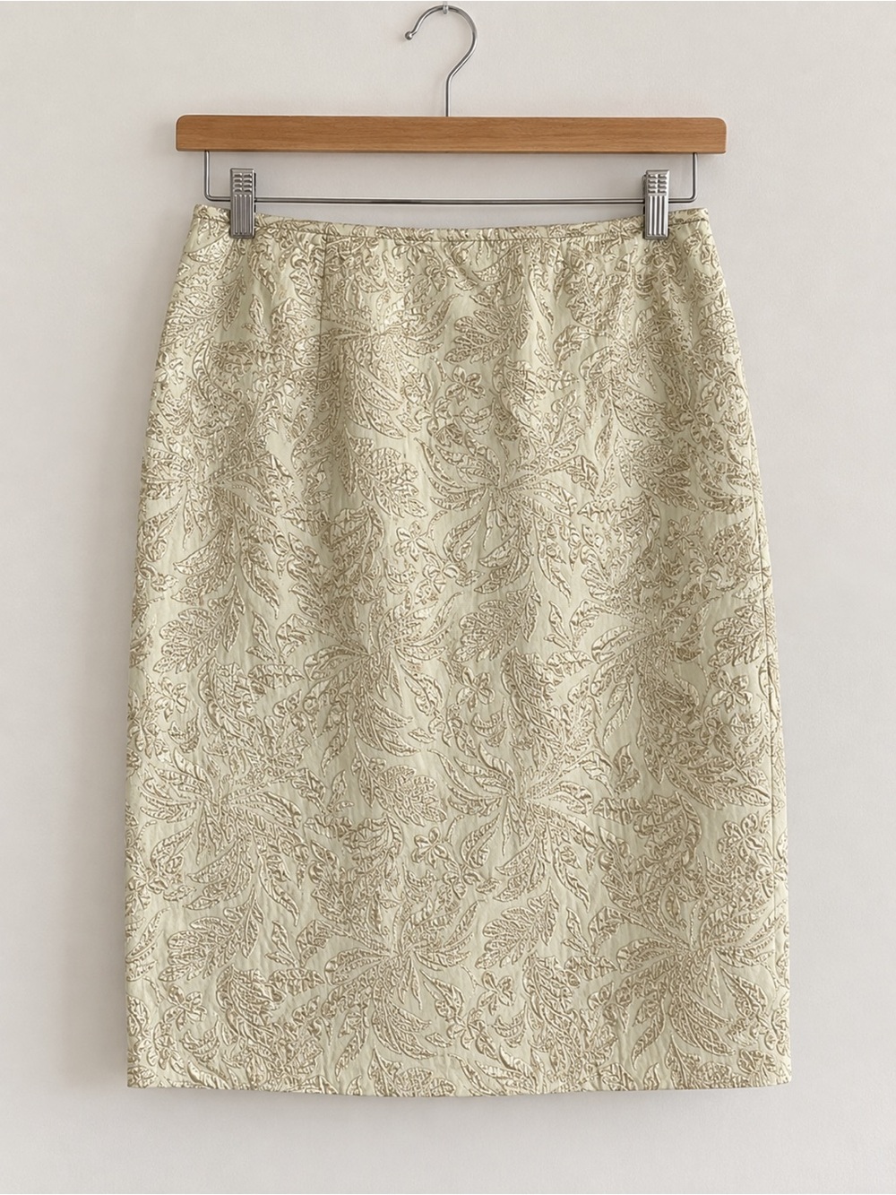Elegant Cream Jacquard Pencil Skirt